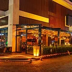 Aselia Hotel 4*