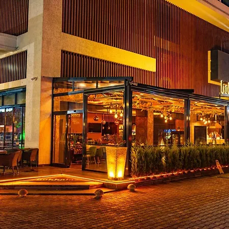 Aselia Hotel 4*