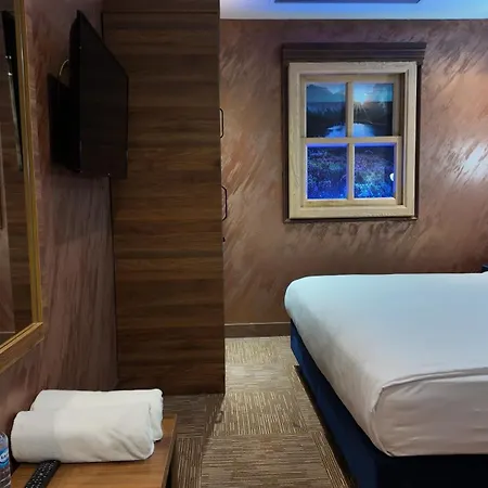 Hotel Aselia 4*